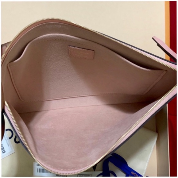 💯💖😍😘 NWT MONOGRAM Louis Vuitton Daily Pouch - Picture 8 of 8
